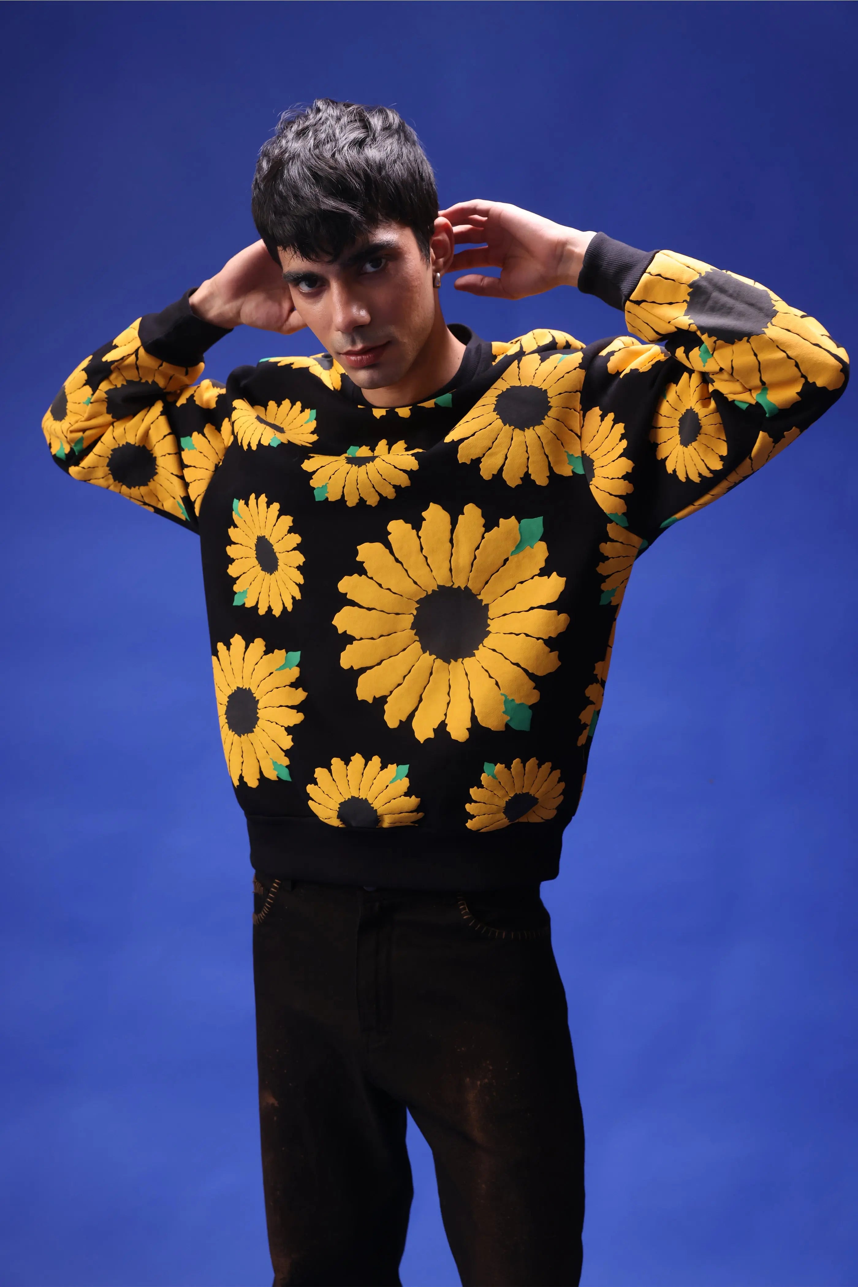 Flower Boi Sweatshirt - IZGGI