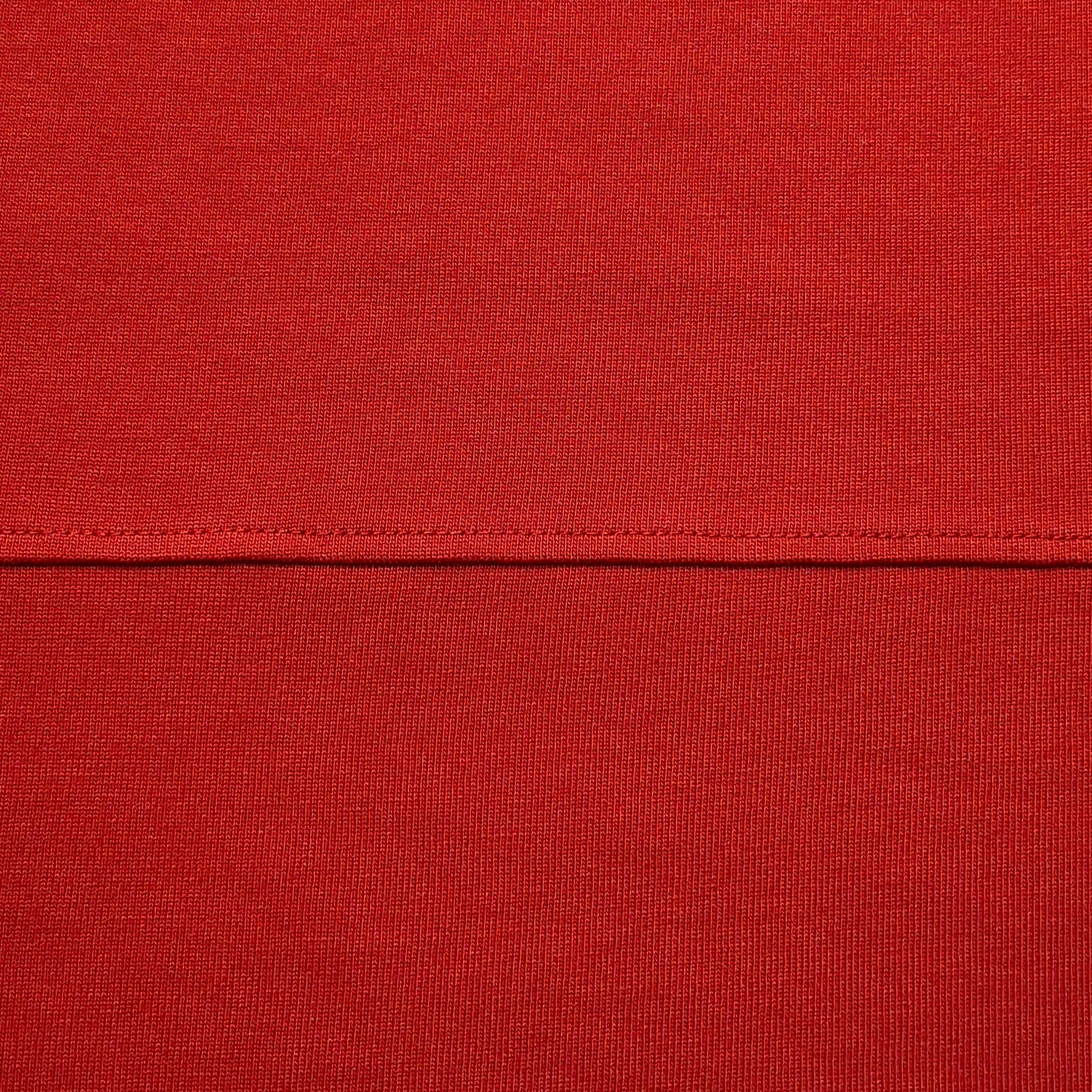 IZGGI - IZGGI Essentials T-shirt in Red