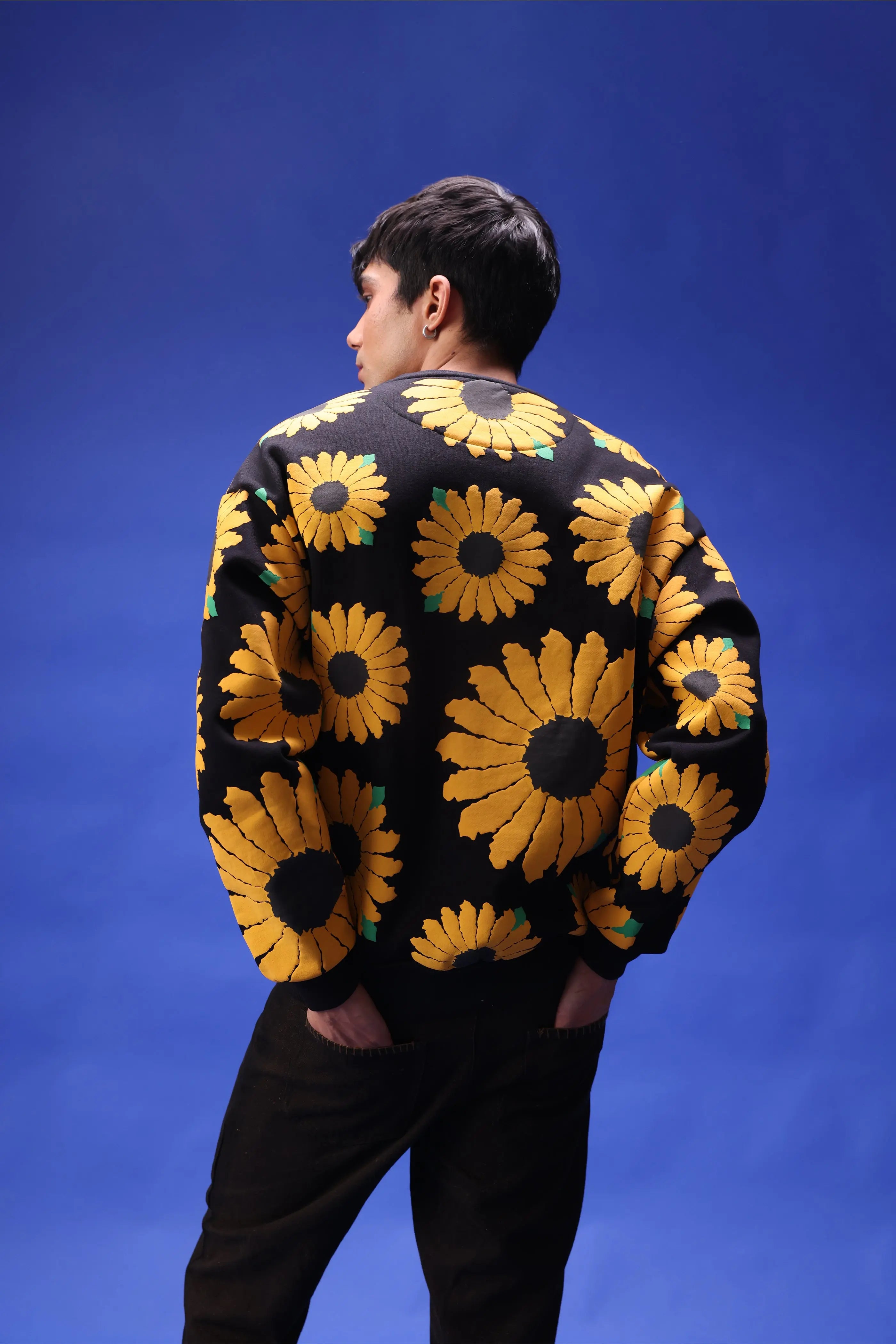 Flower Boi Sweatshirt - IZGGI