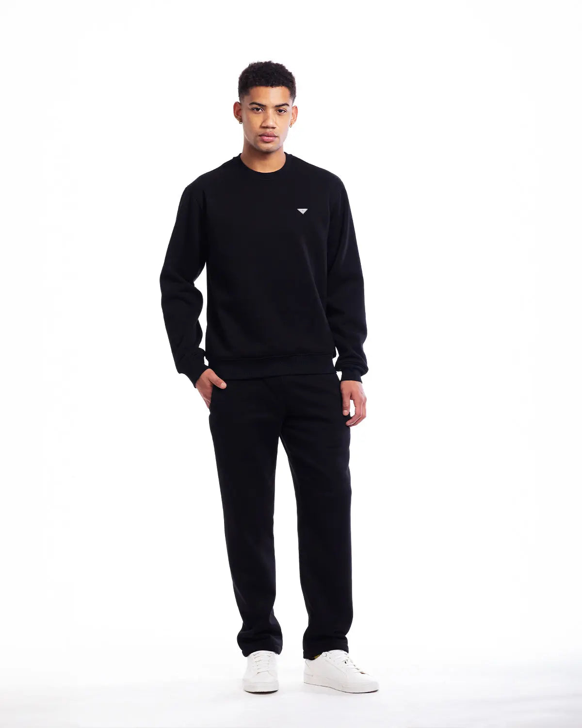 Essence- Men's Sweatshirt in Black - IZGGI