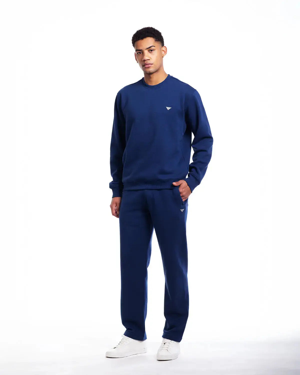Essence- Men's Sweatpants in Midnight - IZGGI