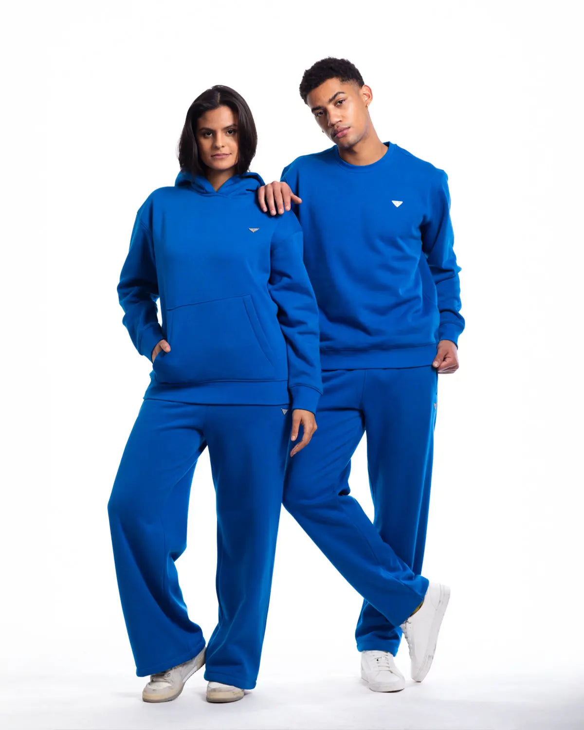 Essence- Men's Crew Neck Sweatshirt in Cobalt - IZGGI