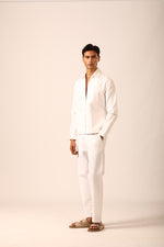 قميص فالي - أبيض