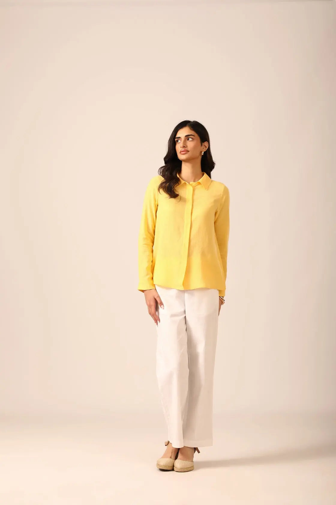 Bria A-line Linen Shirt in Sunshine - IZGGI