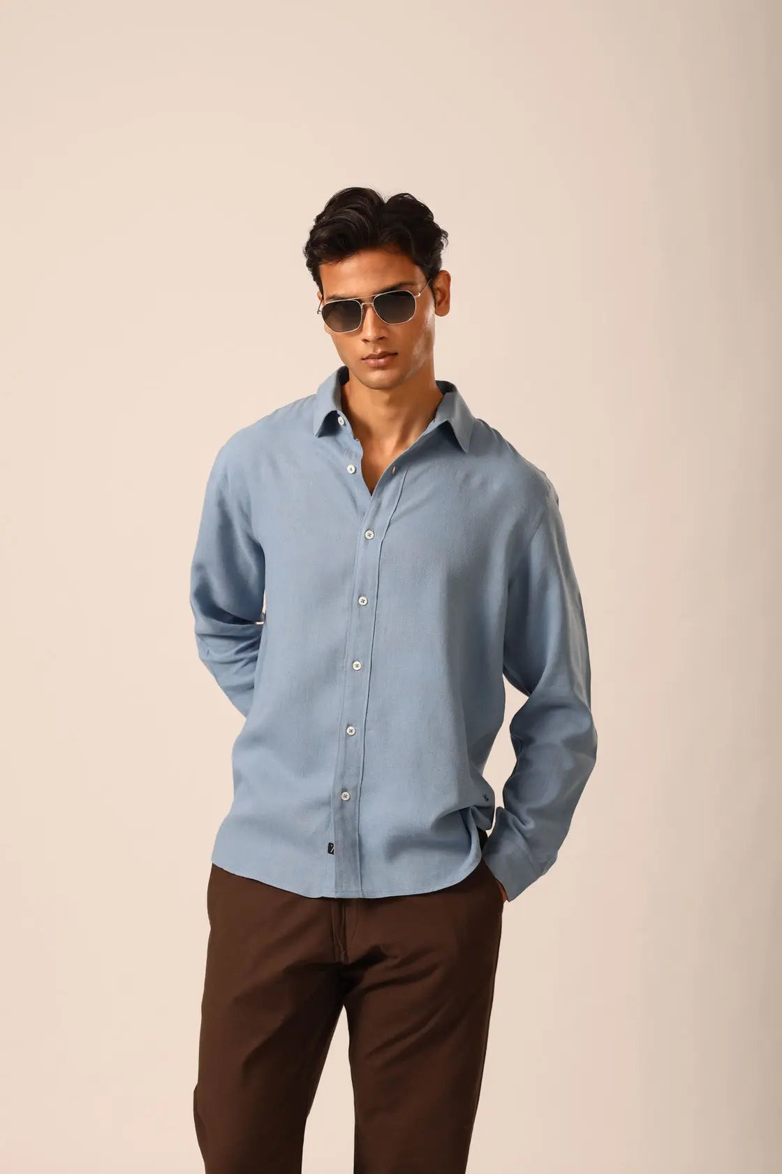 Linen Shirt in Steel Blue - IZGGI