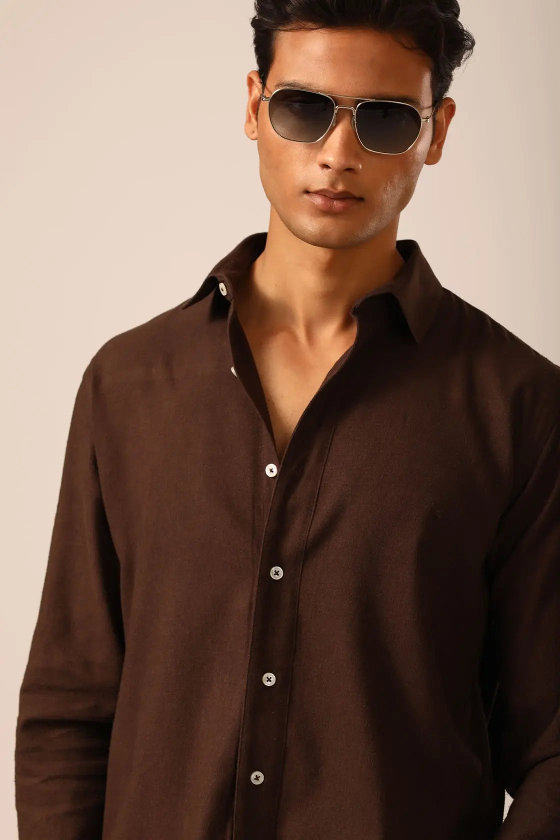 Linen Shirt in Espresso - IZGGI