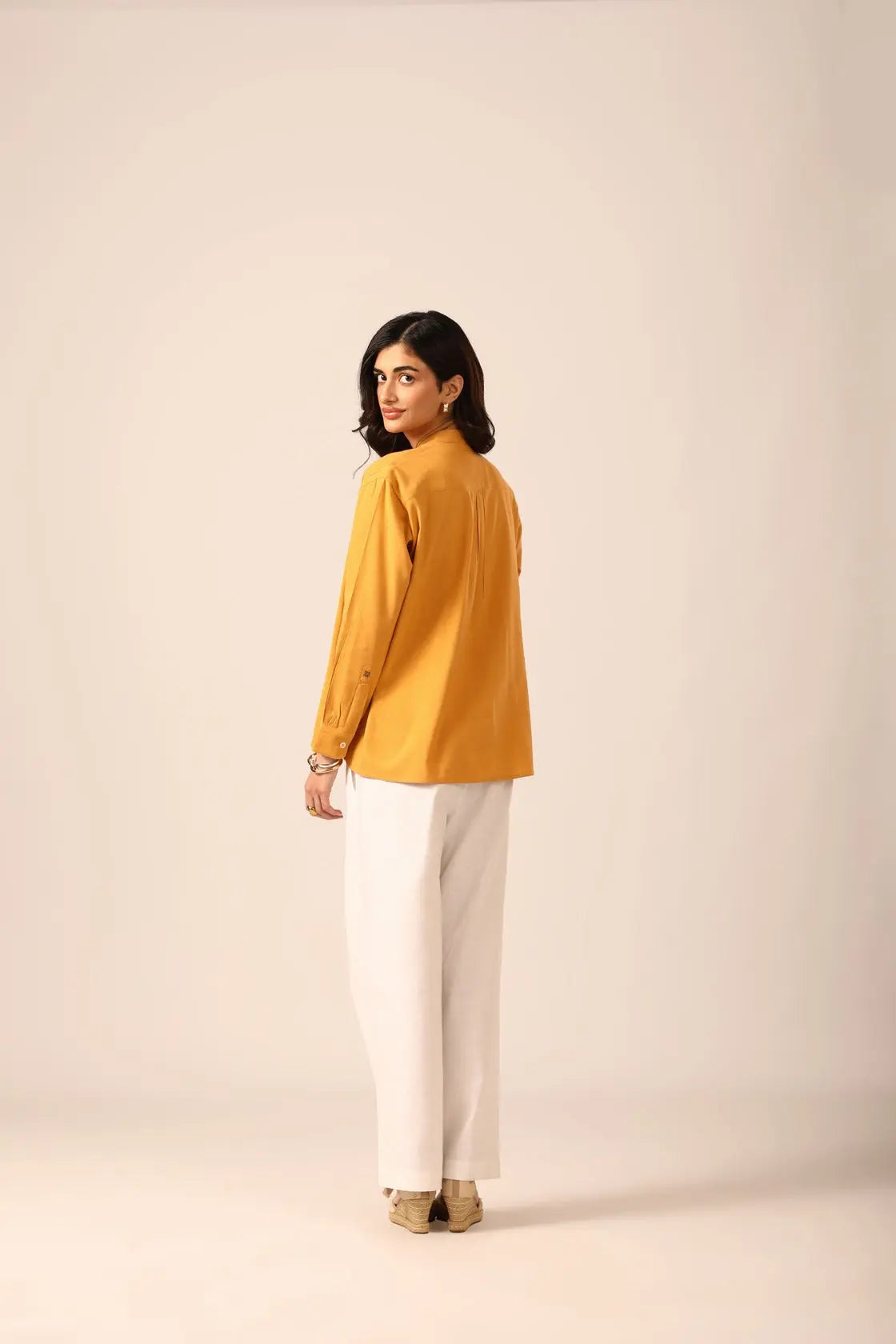 Elm Chinese Collar Linen Shirt in Mango - IZGGI