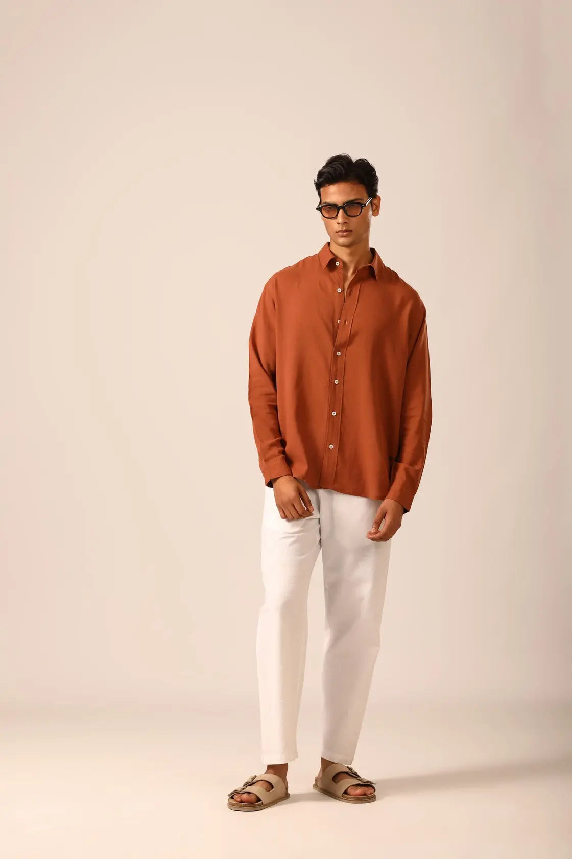 Linen Shirt in Pecan - IZGGI