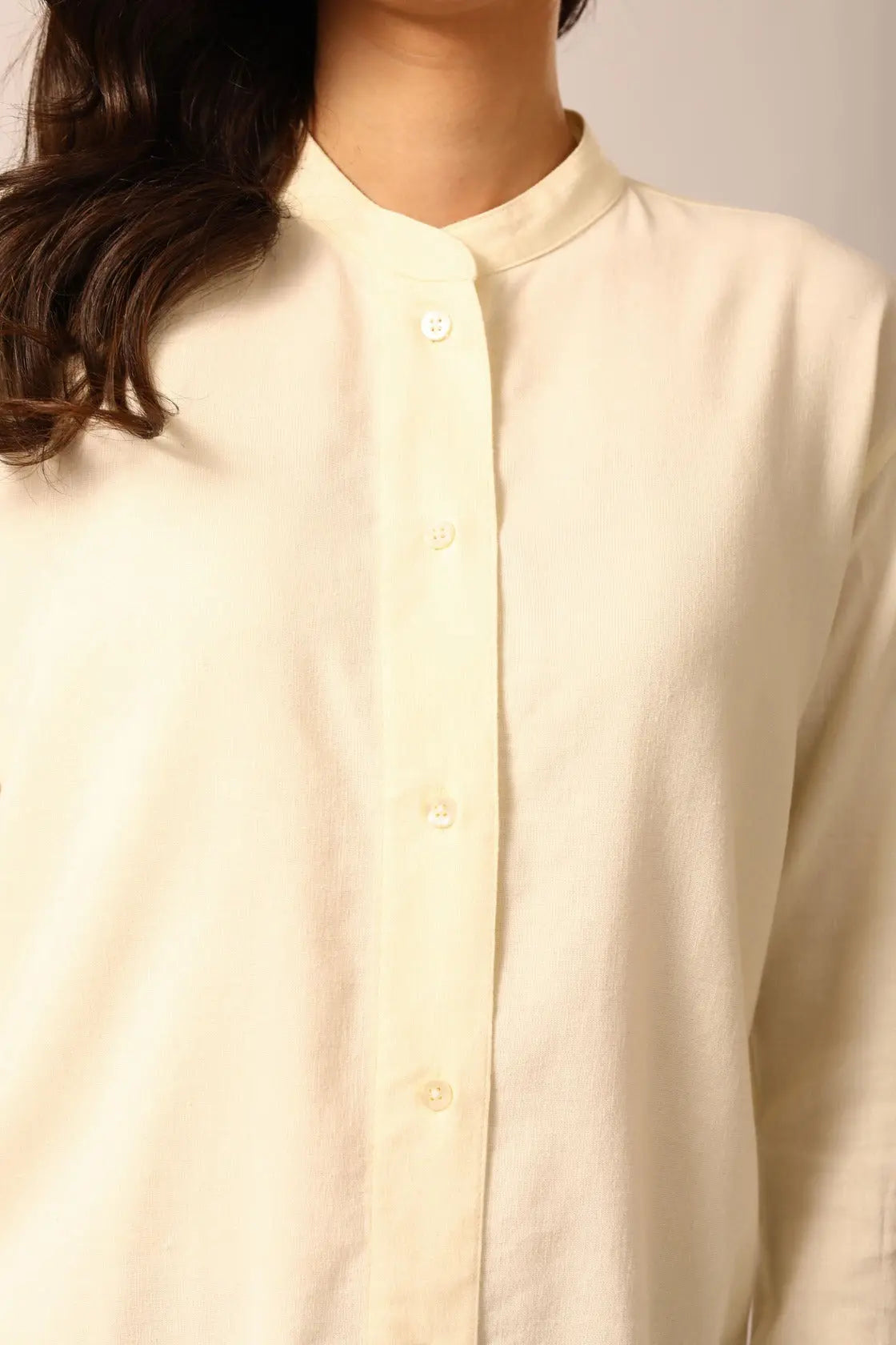 Elm Chinese Collar Linen Shirt in Vanilla - IZGGI