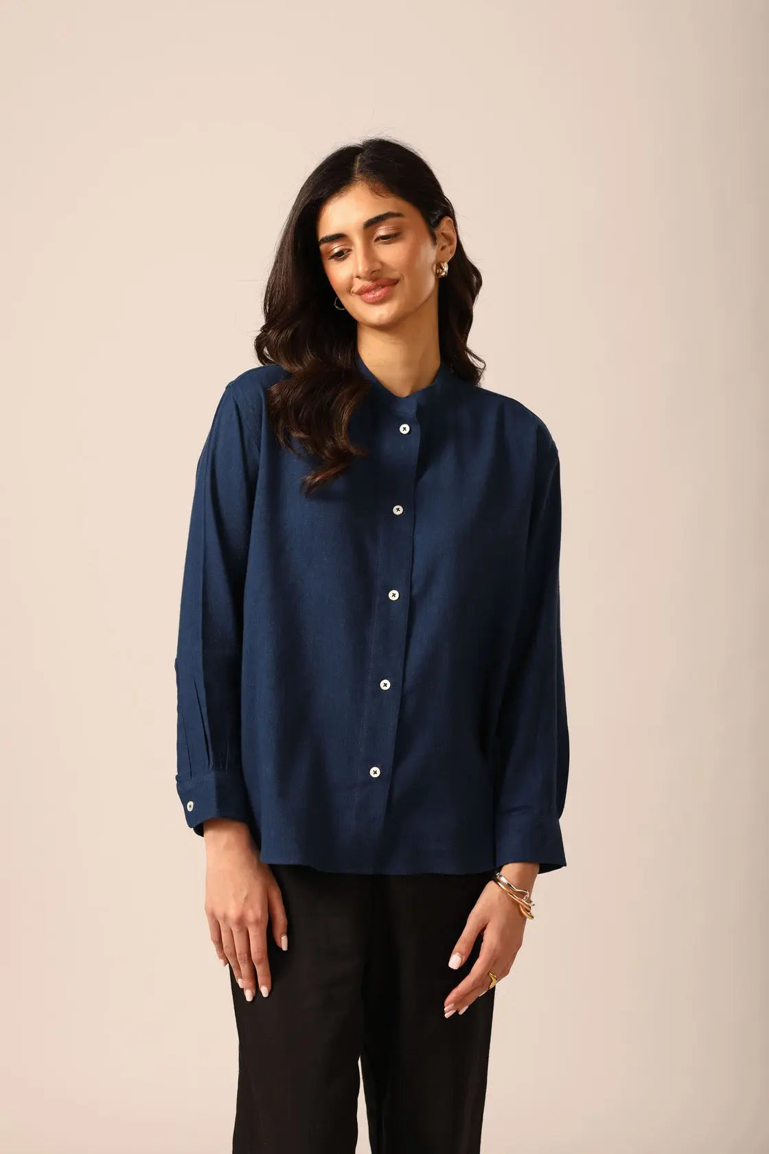Elm Chinese Collar Linen Shirt in Midnight Blue - IZGGI
