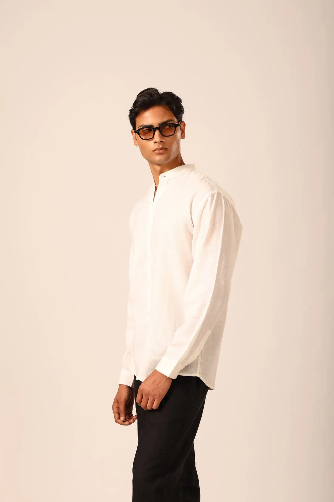 Linen Shirt in Bone - IZGGI