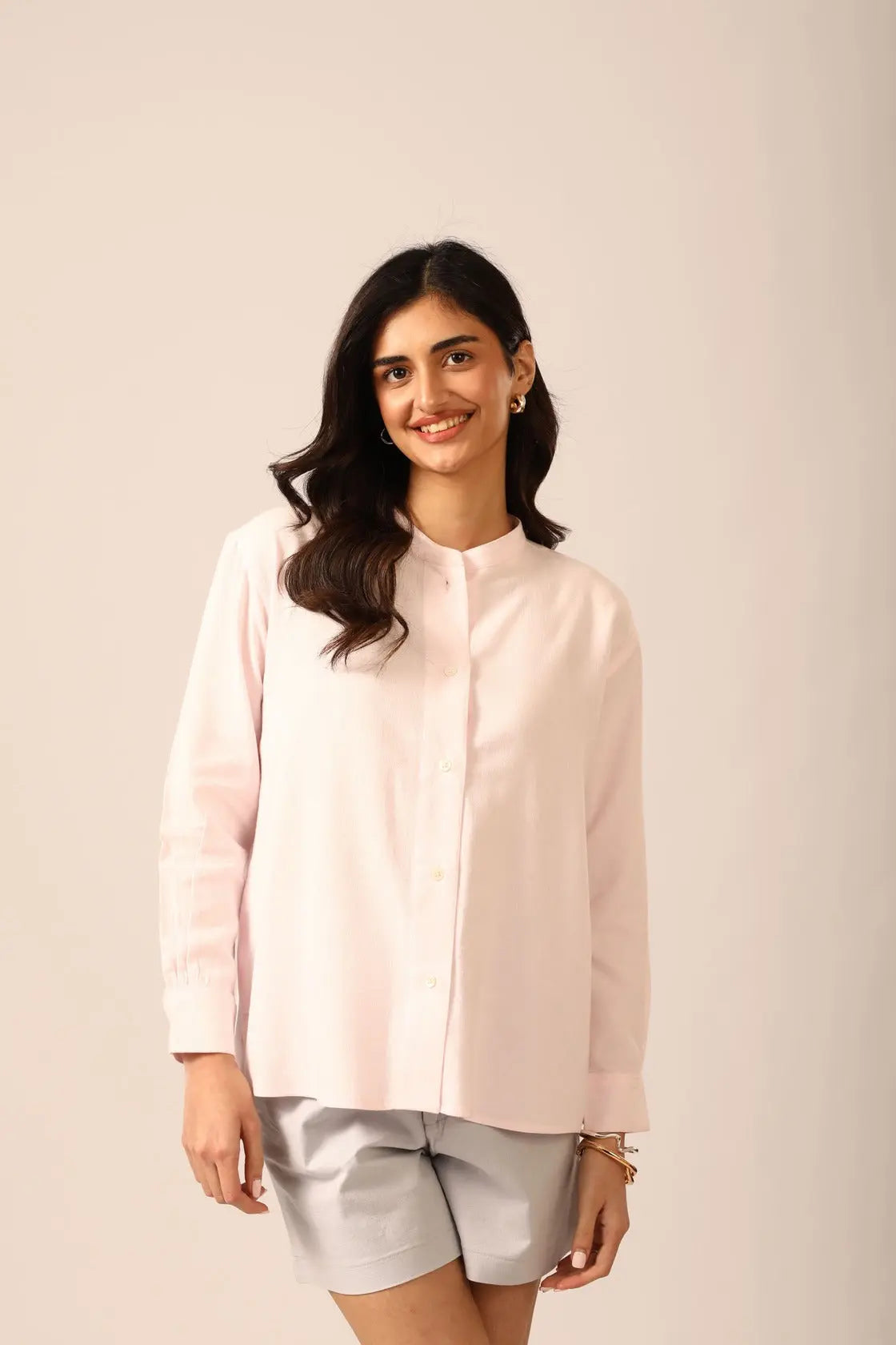 Elm Chinese Collar Linen Shirt in Sakura - IZGGI