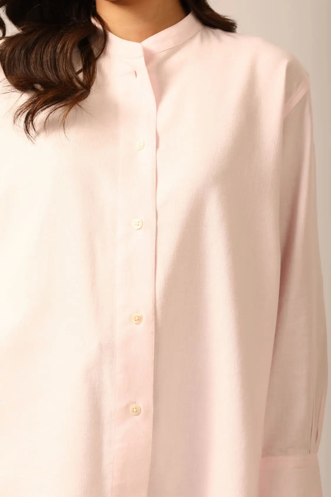 Elm Chinese Collar Linen Shirt in Sakura - IZGGI