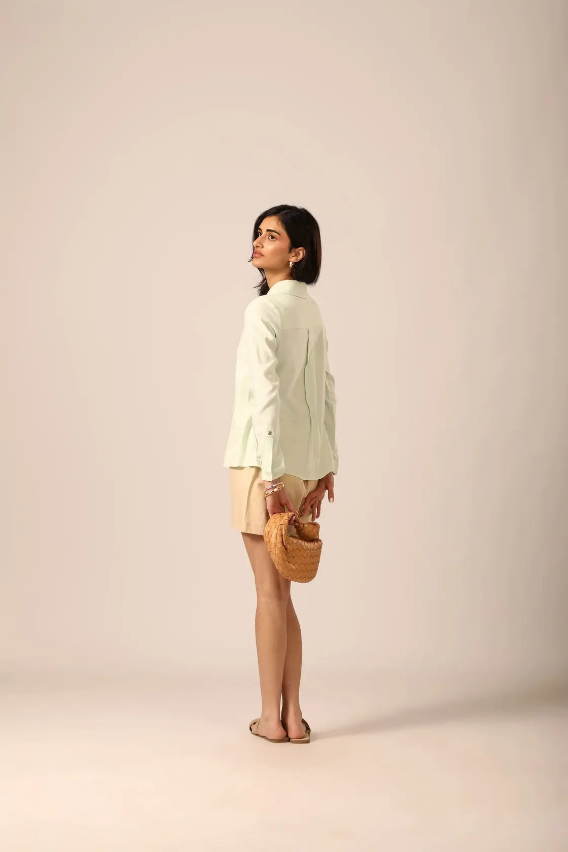 Bria A-line Linen Shirt in Mint - IZGGI