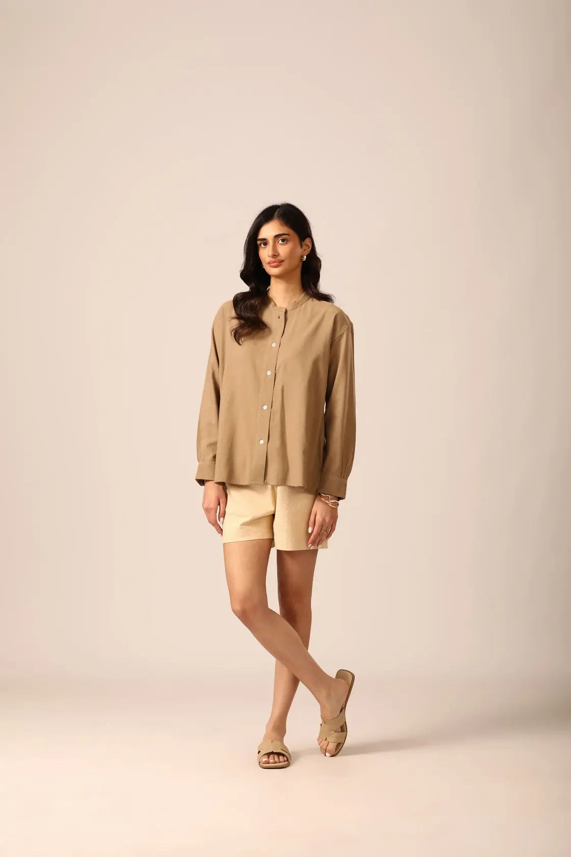 Elm Chinese Collar Linen Shirt in Taupe - IZGGI