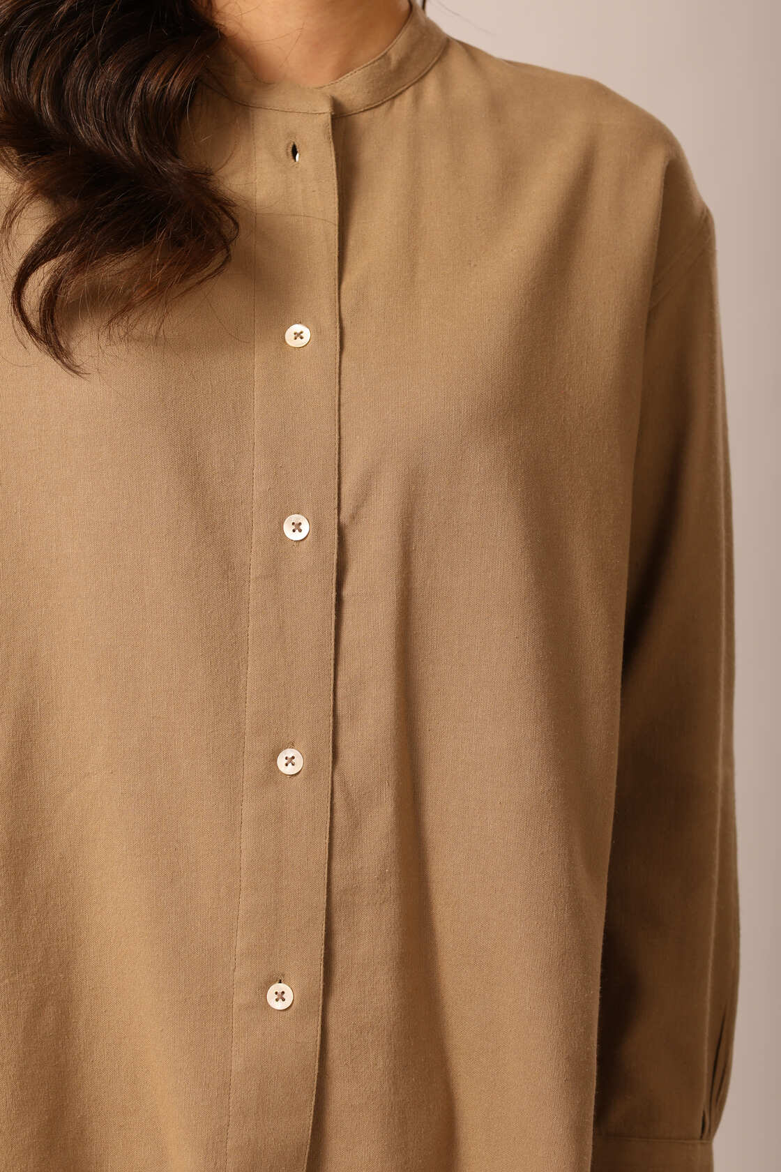 Elm Chinese Collar Linen Shirt in Taupe - IZGGI