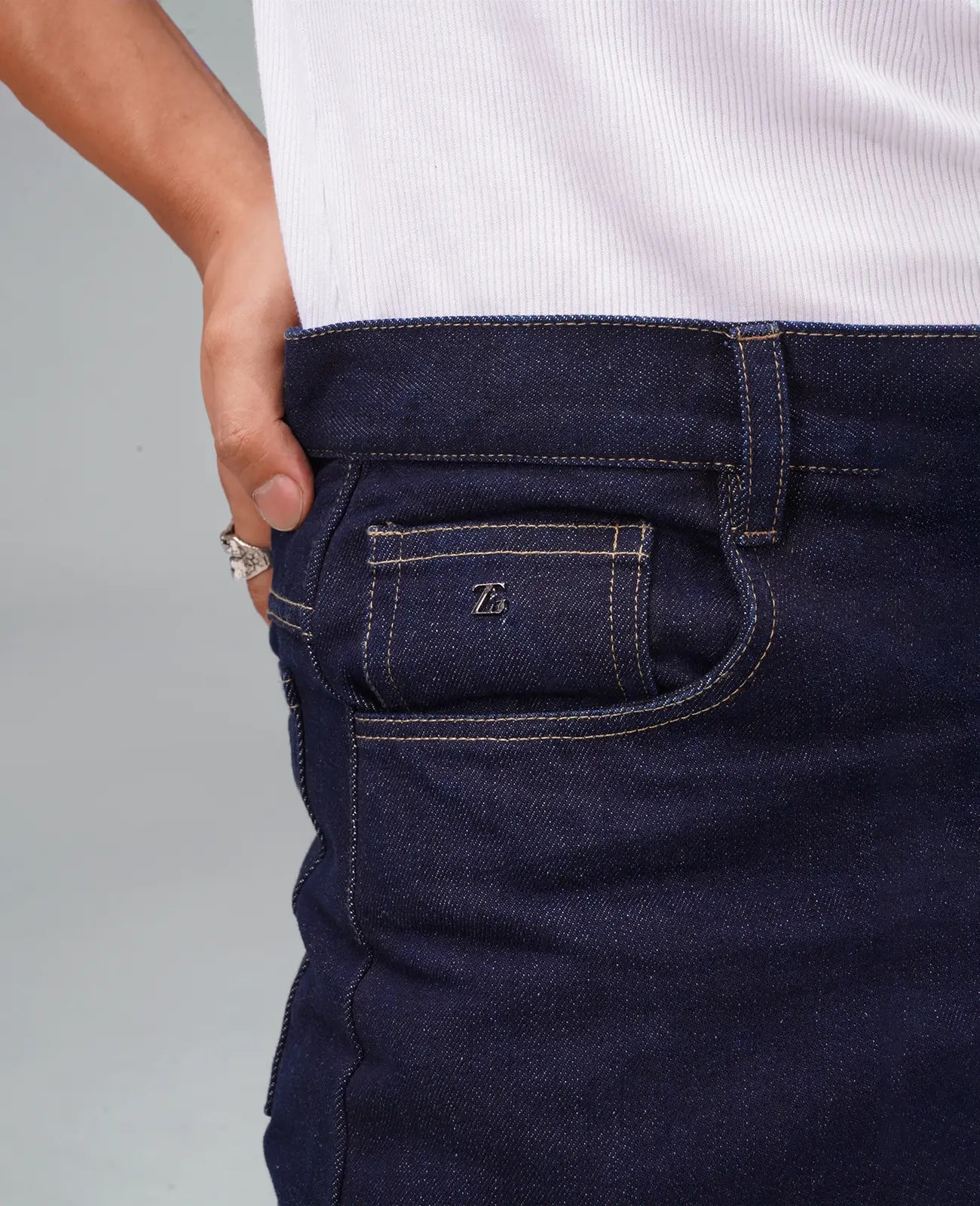 Indigo Jeans - IZGGI